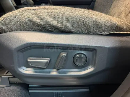 Toyota Tundra 2022 года за 47 200 000 тг. в Алматы – фото 24