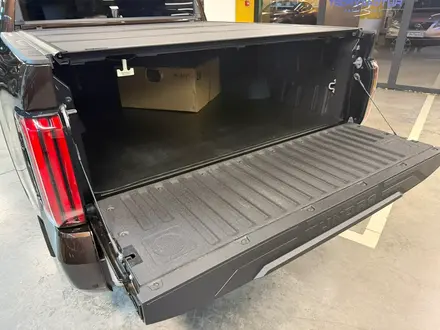 Toyota Tundra 2022 года за 47 200 000 тг. в Алматы – фото 27