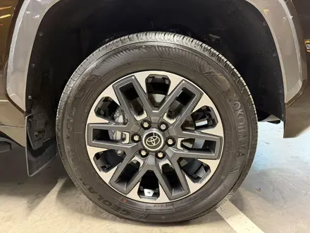 Toyota Tundra 2022 года за 47 200 000 тг. в Алматы – фото 38