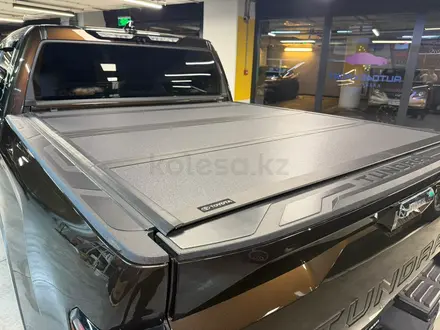 Toyota Tundra 2022 года за 47 200 000 тг. в Алматы – фото 8