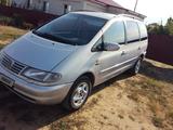 Volkswagen Sharan 1997 годаүшін2 500 000 тг. в Чингирлау