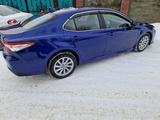 Toyota Camry 2022 года за 17 000 000 тг. в Актобе – фото 5