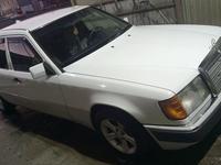 Mercedes-Benz E 230 1992 годаүшін1 300 000 тг. в Тараз