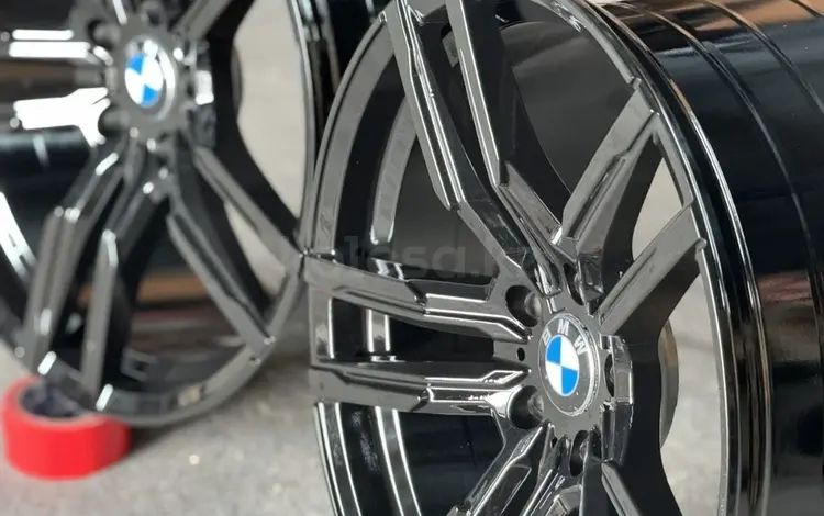 BMW X5 — R20/5/120 за 570 000 тг. в Астана
