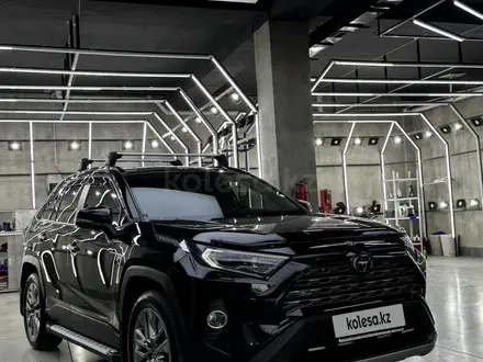 Toyota RAV4 2021 года за 17 500 000 тг. в Алматы – фото 13