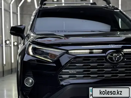 Toyota RAV4 2021 года за 17 500 000 тг. в Алматы – фото 15