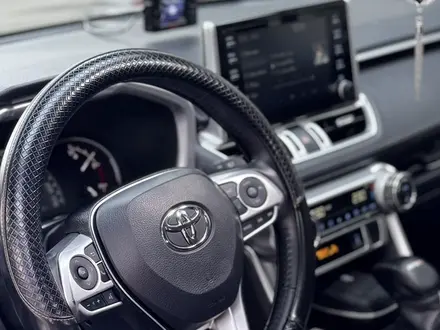 Toyota RAV4 2021 года за 17 500 000 тг. в Алматы – фото 28