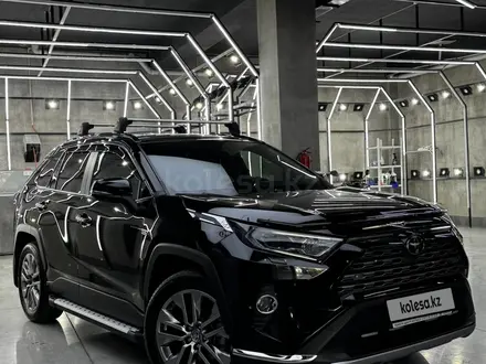Toyota RAV4 2021 года за 17 500 000 тг. в Алматы – фото 4