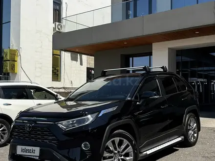 Toyota RAV4 2021 года за 17 500 000 тг. в Алматы – фото 40