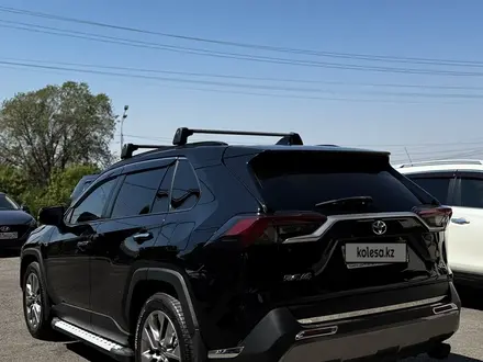 Toyota RAV4 2021 года за 17 500 000 тг. в Алматы – фото 42