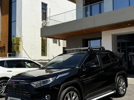 Toyota RAV4 2021 года за 17 500 000 тг. в Алматы – фото 45