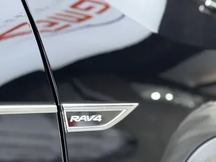 Toyota RAV4 2021 года за 17 500 000 тг. в Алматы – фото 10