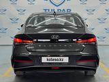 Hyundai Elantra 2024 года за 9 150 000 тг. в Алматы – фото 3