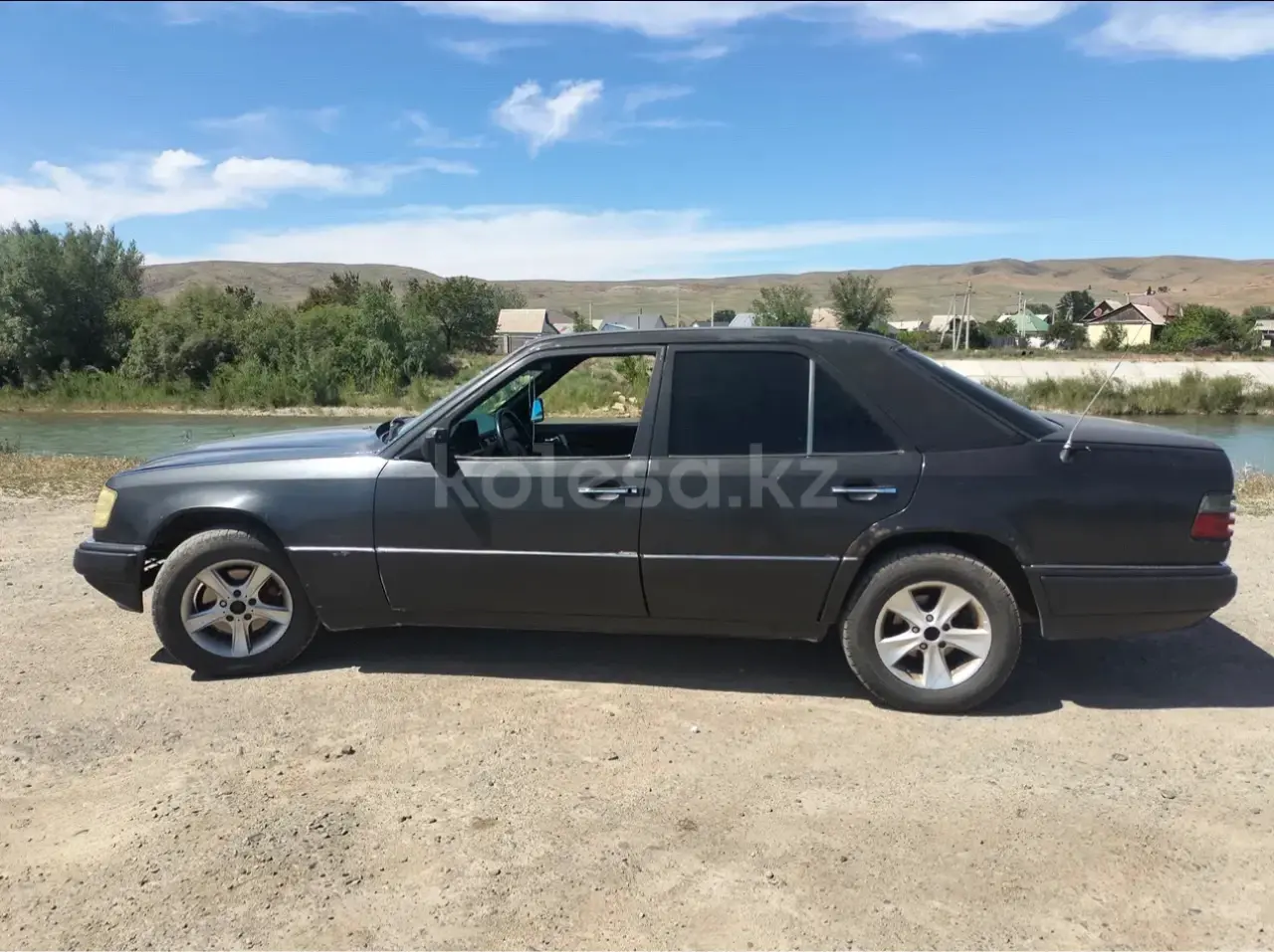 Mercedes-Benz E-Class, 1994