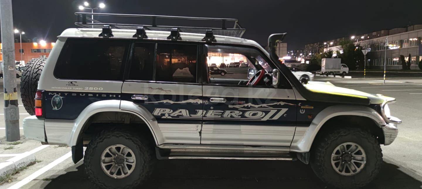 Mitsubishi Pajero 1995 г.