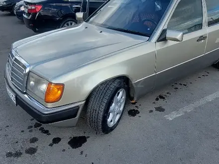 Mercedes-Benz E 230 1993 годаүшін2 200 000 тг. в Экибастуз – фото 7