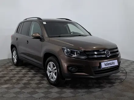 Volkswagen Tiguan 2015 года за 7 480 000 тг. в Астана – фото 3