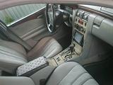 Mercedes-Benz E 280 1998 года за 2 100 000 тг. в Алматы – фото 5