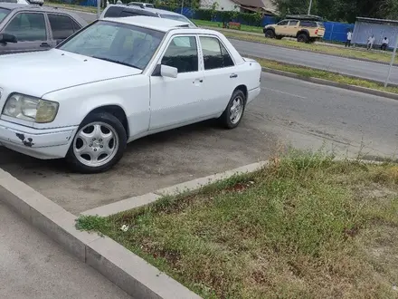 Mercedes-Benz E 230 1991 года за 1 250 000 тг. в Мерке