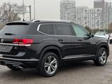 Volkswagen Atlas 2018 года за 7 000 000 тг. в Алматы