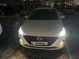 Hyundai Accent 2020 года за 9 000 000 тг. в Актау – фото 2