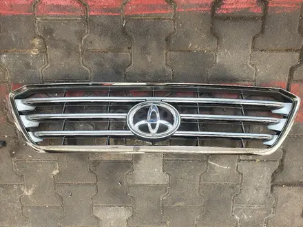 Toyota highlander 40 решётка радиатор за 45 000 тг. в Алматы