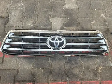 Toyota highlander 40 решётка радиатор за 45 000 тг. в Алматы – фото 2