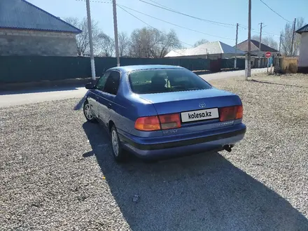 Toyota Carina E 1997 года за 1 550 000 тг. в Шиели – фото 9