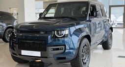 Land Rover Defender OCTA 2025 года за 155 323 000 тг. в Костанай