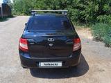 ВАЗ (Lada) Granta 2190 2015 года за 2 200 000 тг. в Уральск – фото 2
