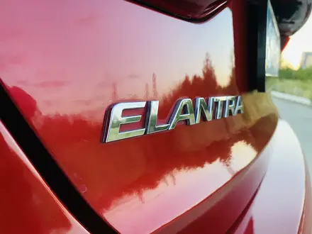 Hyundai Elantra 2016 года за 8 200 000 тг. в Караганда – фото 4