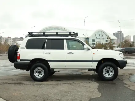 Toyota Land Cruiser 2005 года за 9 999 000 тг. в Караганда – фото 3