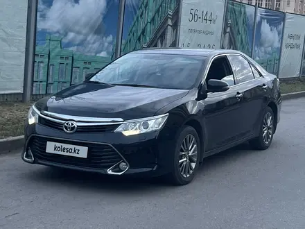 Toyota Camry 2016 года за 10 900 000 тг. в Астана