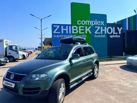 Volkswagen Touareg 2005 года за 5 500 000 тг. в Алматы – фото 5