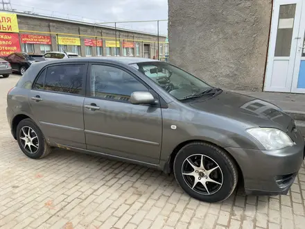 Toyota Corolla 2005 года за 3 900 000 тг. в Актобе – фото 2