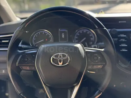 Toyota Camry 2018 года за 10 900 000 тг. в Кызылорда – фото 14