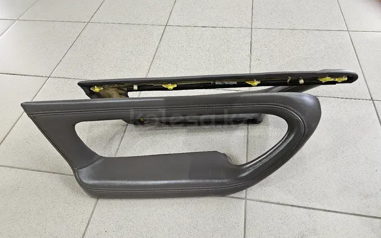 Ручка двери Lexuz 470 за 29 990 тг. в Актобе