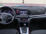 Hyundai Elantra 2018 годаүшін5 300 000 тг. в Актау – фото 2