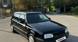 Volkswagen Golf 1992 годаүшін1 250 000 тг. в Алматы