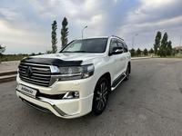 Toyota Land Cruiser 2017 года за 34 000 000 тг. в Тараз