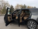 Land Rover Range Rover 2022 года за 73 500 000 тг. в Алматы – фото 4