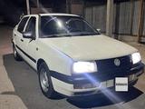 Volkswagen Vento 1993 года за 800 000 тг. в Алматы – фото 2