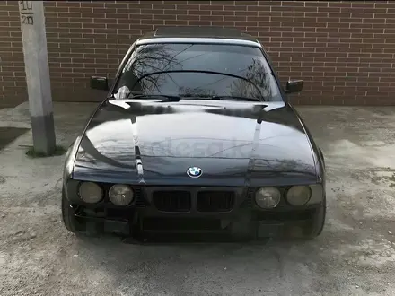 BMW 525 1993 года за 2 000 000 тг. в Уральск