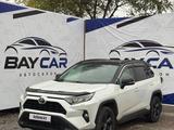 Toyota RAV4 2020 года за 16 350 000 тг. в Павлодар