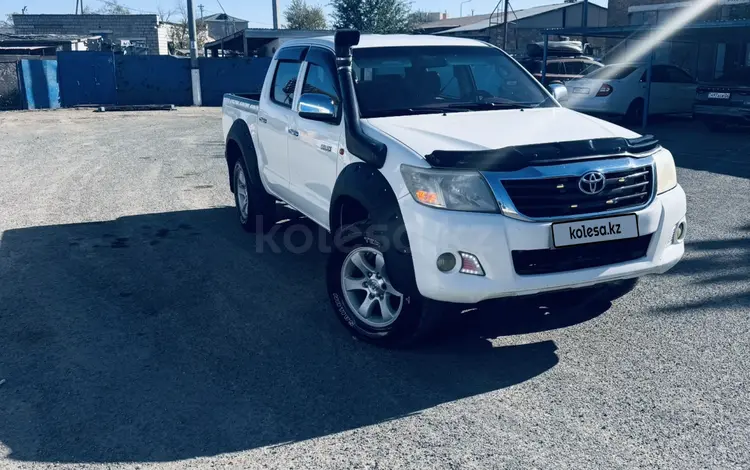 Toyota Hilux 2013 годаүшін7 200 000 тг. в Атырау
