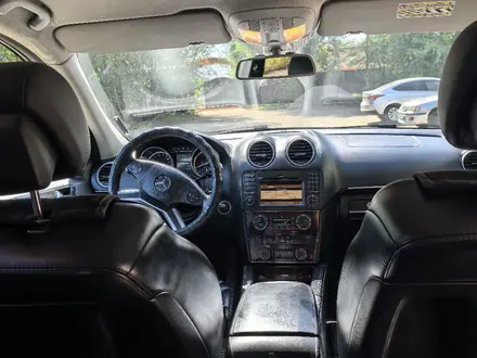 Mercedes-Benz GL 500 2011 года за 11 800 000 тг. в Алматы – фото 13
