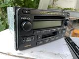 Оригинал магнитола с рамкой прадо 150 за 10 000 тг. в Алматы