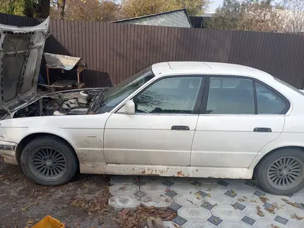 BMW 525 1992 года за 750 000 тг. в Алматы