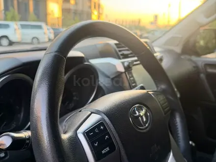 Toyota Land Cruiser Prado 2014 года за 18 000 000 тг. в Астана – фото 6