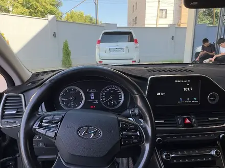 Hyundai Grandeur 2019 года за 11 400 000 тг. в Шымкент – фото 9